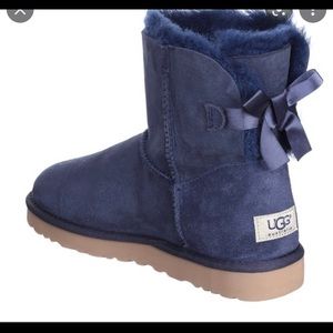 UGG boots blue w/ bows**FREE SHIPPING**